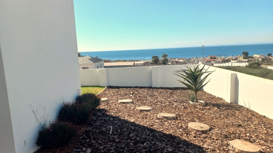 3 Bedroom Property for Sale in Steenbergs Cove Western Cape